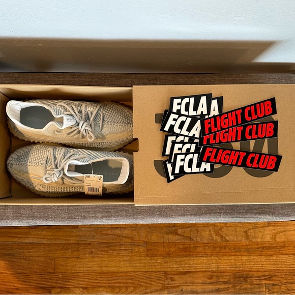 AUTH NWT Adidas Yeezy Boost 350 v2 in Cloud White - Picture 3 of 6